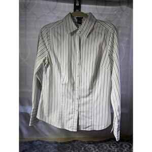 Ann Taylor Top 8White/gray/silver striped womens button up top classic